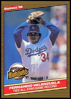 25 Fernando Valenzuela